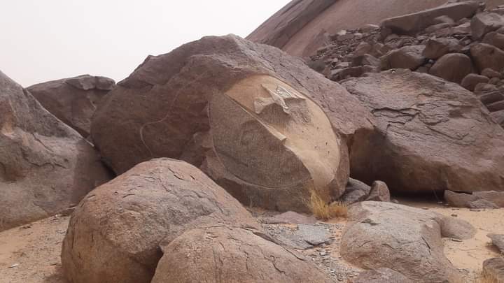 Rock carvings at Ben Aicha
